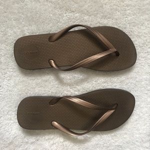 Bronze Old Navy Flip Flops